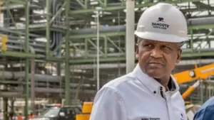 buhari-to-inaugurate-650000bpd-dangote-refinery-in-lagos-_png-1