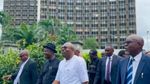 siminalayi fubara pays an inspection visit to the state secretariat _png