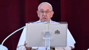 pope francis calls for end to attack in israel _png