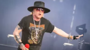 axl rose accused of 1989 sexual assault in new lawsuit_png