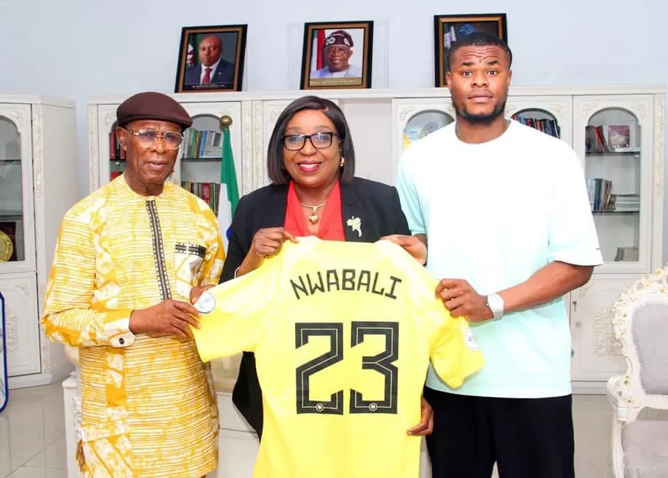 Rivers Deputy Governor Professor Ngozi Nma Odu Honors Super Eagles Goalkeeper Stanley Nwabali