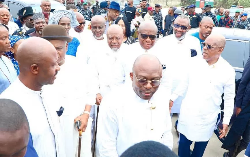 Rivers State Governor Sir Fubara Exchange Pleasantry With Former Minister Amaechi At Dr Herbert Wigwe Burial In Rivers 1