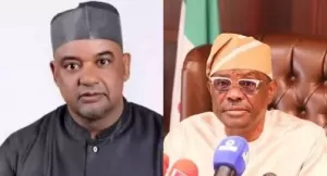 Protesters Storm PDP office in Abuja to show Solidarity For PDP Acting Chairman Umar Damagun and the minister of the FCT, Minister Nyesom Wike.