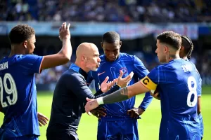 Heskey predicts title winners in Premier League and top four teams