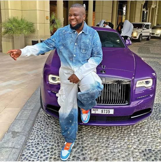 HUSHPUPPI SPRAYS MONEY ON SEGUN JOHNSON VIA FACETIME FROM PRISON CELL