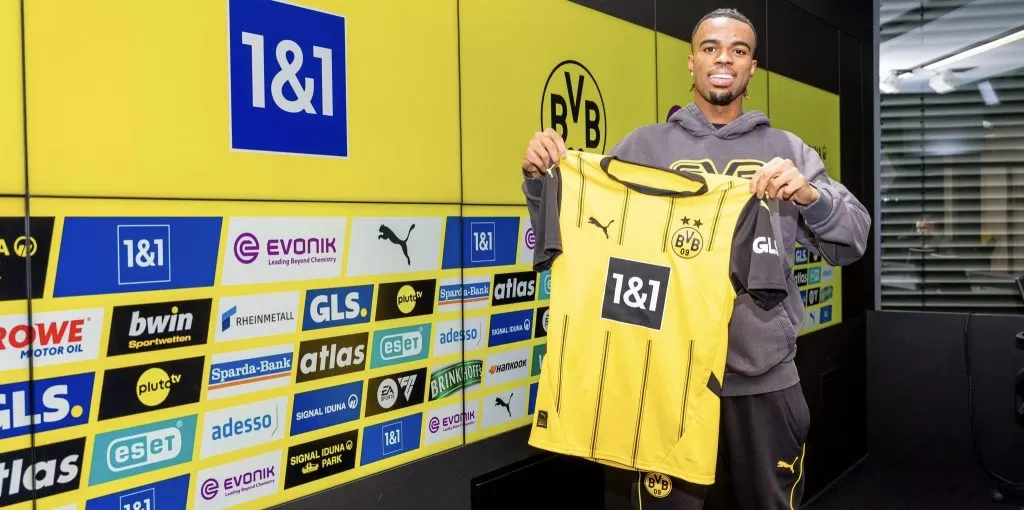 Carney Chukwuemeka Joins Borussia Dortmund on Loan from Chelsea