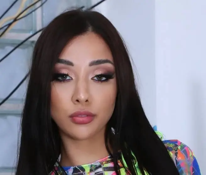 Brazilian Adult Film Star Vitoria Beatriz Passes Away at 28