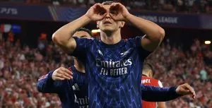 Arsenal celebrating win against Athletic club