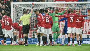 Chelsea goalkeeper reaction to a red card